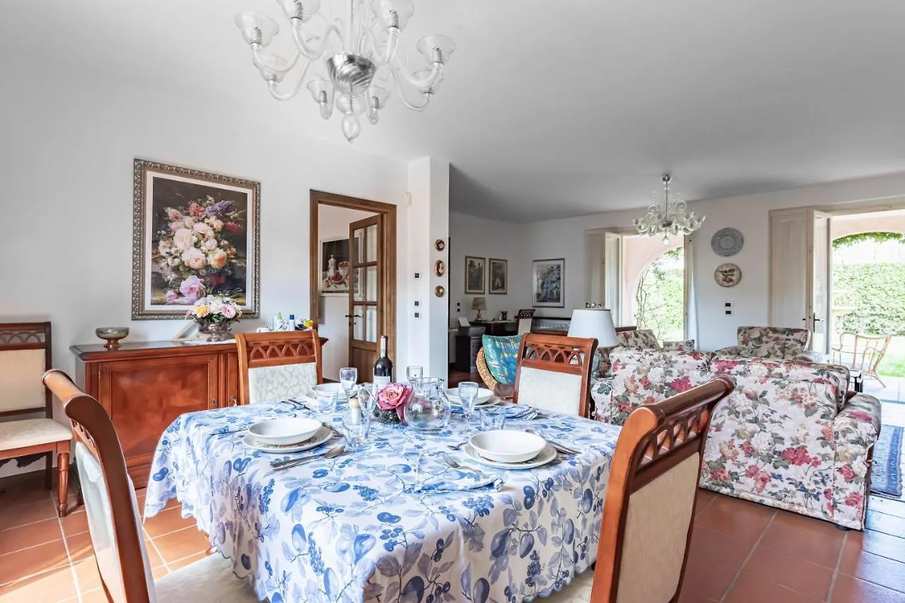 Ponte A Moriano Villa With Private Parking&Garden! Lucques 0*,  Italie